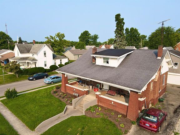 3rd image of 303 N Elm St