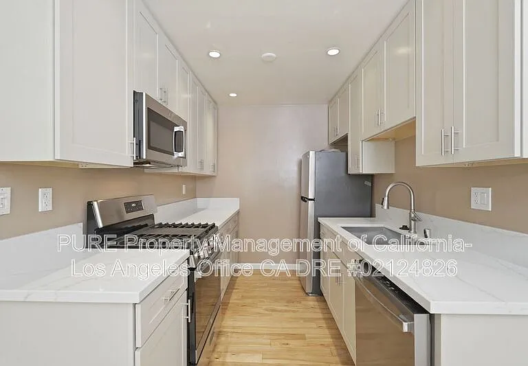 2623 4th St #NO2 — Photo 6
