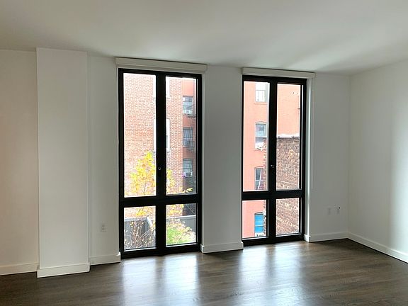 3rd image of 37-40 27th St #3E