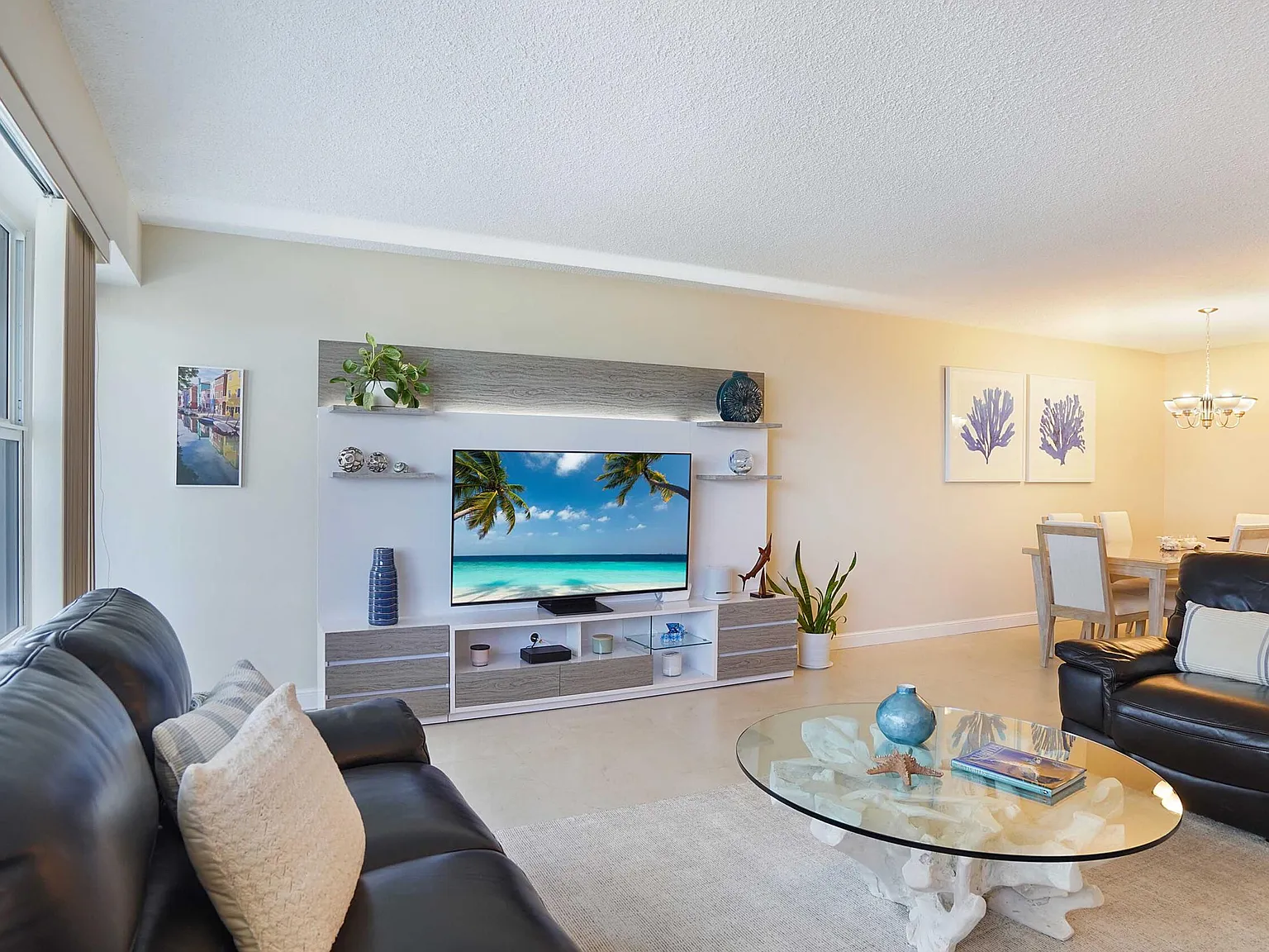 2 bed, 2.0 bath, 1190 sqft, $3,600 — Photo 1