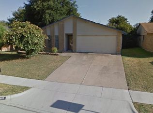 1902 Rutherford Ln, Arlington, TX 76014