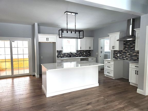 3rd image of Christopher Street