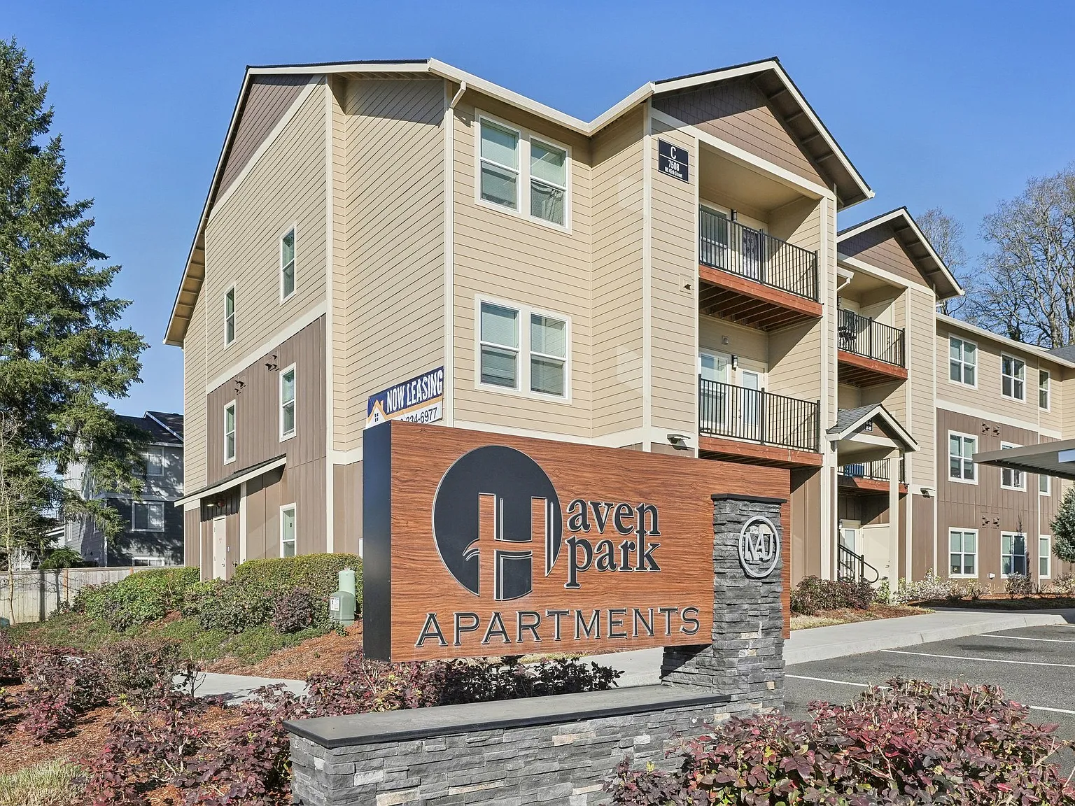 Haven Park Apartments — Photo 1