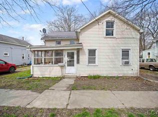 209 Ormsby St, Adrian, MI 49221