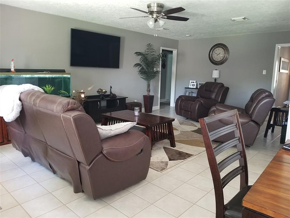 1st image of 10735 Sagewillow Ln