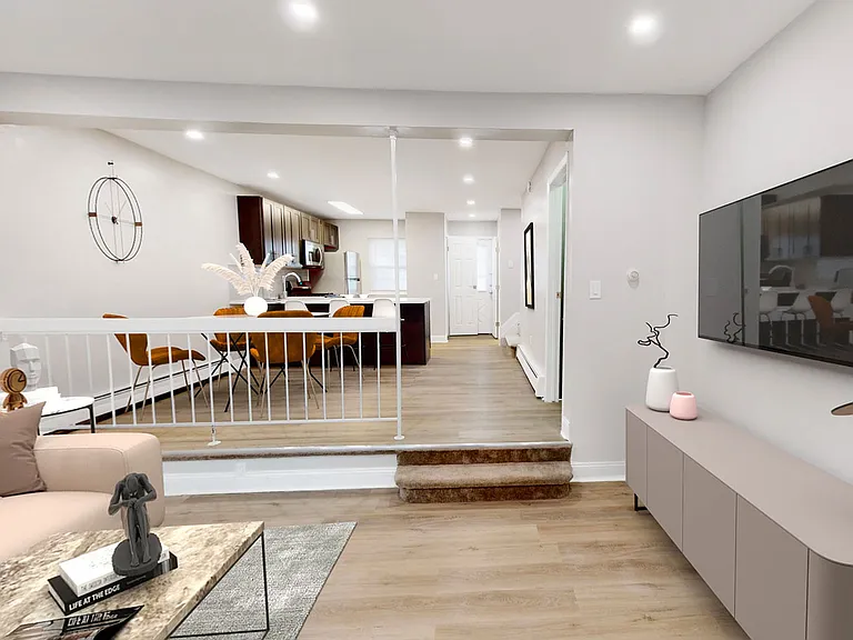 Wyndmoor Apartments — Photo 11
