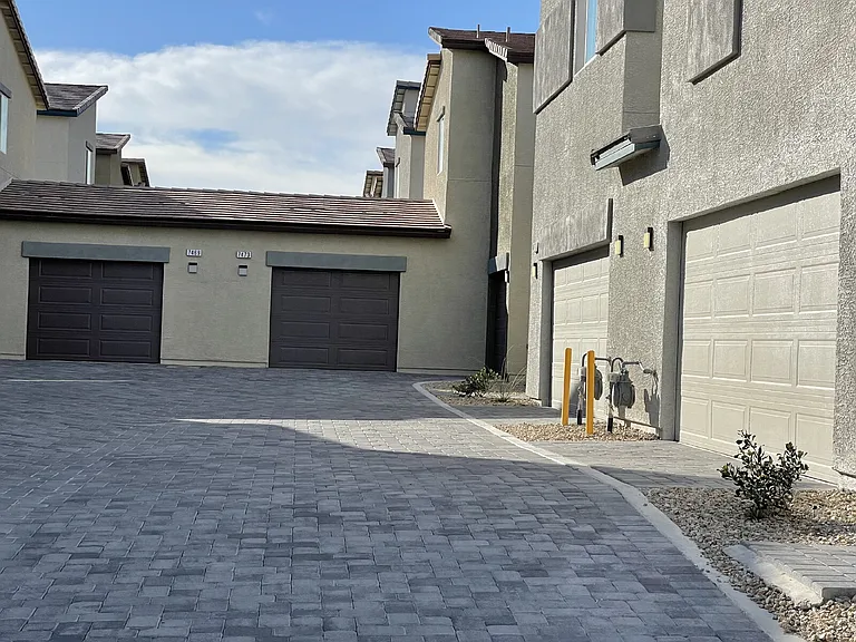 7473 Garnet Moon St — Photo 106