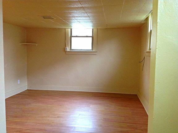 5th image of 800 S Negley Ave #12104184