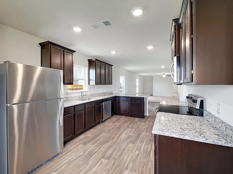 18525 Quiet Range Dr — Photo 7