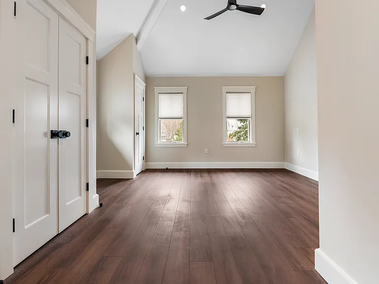 669 Lincoln Ave — Photo 8