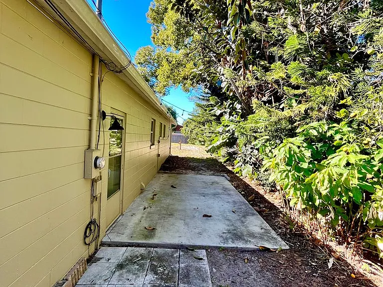 1232 Sasoon Ave — Photo 22
