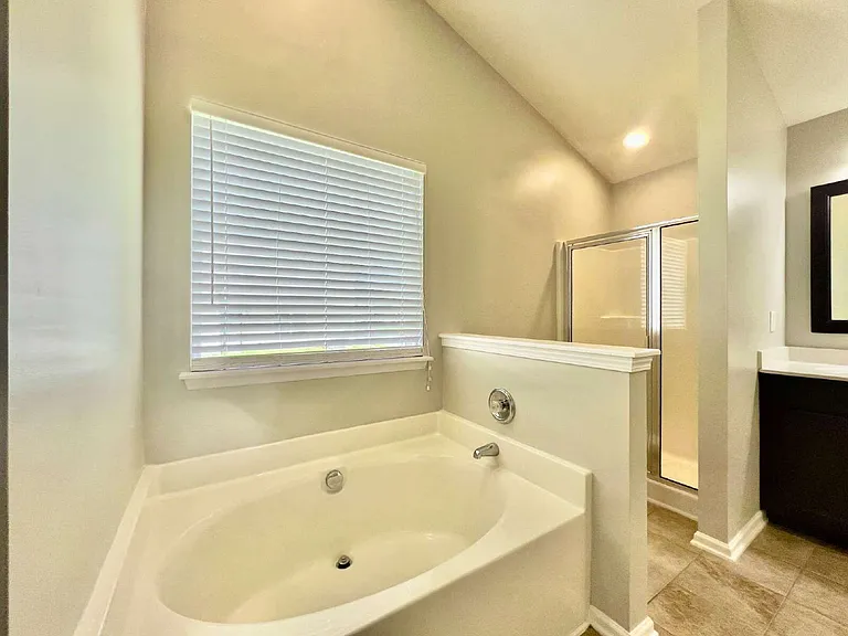 16310 Raptor Ct — Photo 25