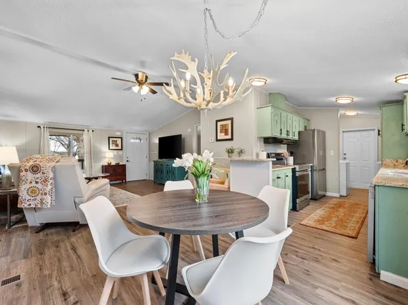 405 SE County Road 3048c, Corsicana, TX 75109