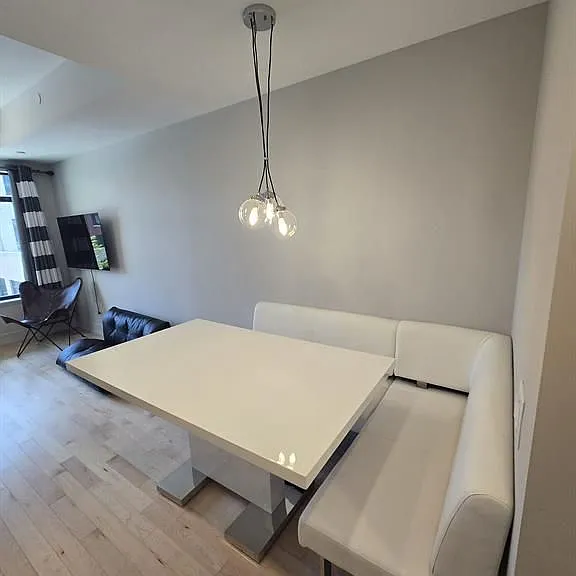 60 Springhurst Ave #313 — Photo 6