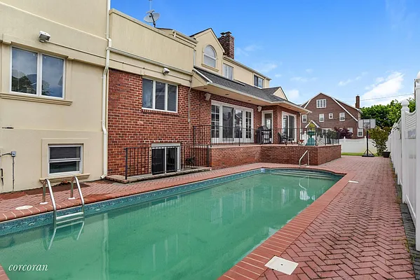 Sold by Corcoran | media 64