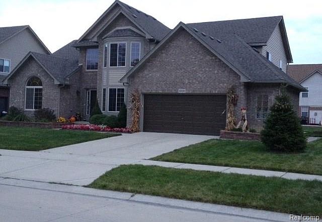1st image of 31839 Day Lily Dr