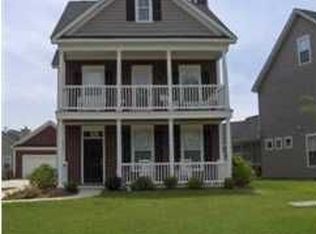 1069 Moss Grove Dr, Moncks Corner, SC 29461