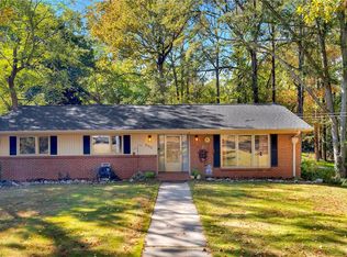 500 Stewart Dr, Easley, SC 29640