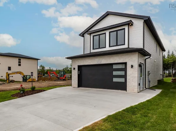 162 Brunello Blvd, Timberlea, NS B3T 0J4