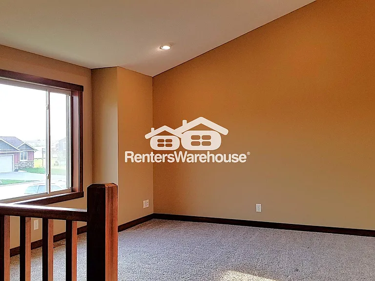 244 Prairie Rd — Photo 4