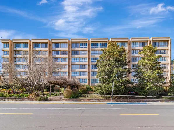 1700 Civic Center Dr APT 204, Santa Clara, CA 95050