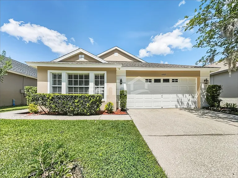4937 Whistling Pines Ct — Photo 1