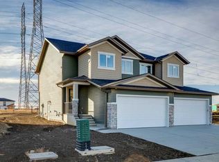 311 N Dawson Dock Way, Chestermere, AB T1X 2X2