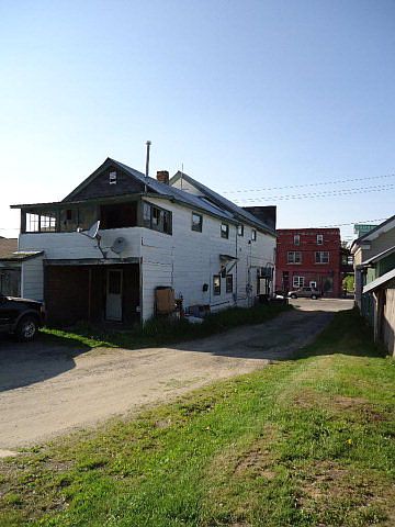 2nd image of 184 E Main St