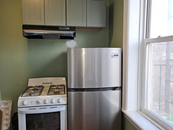 175 Malcolm X Boulevard image 7 of 10