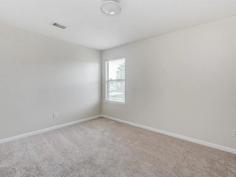 21515 Pointed Oak Ln — Photo 24