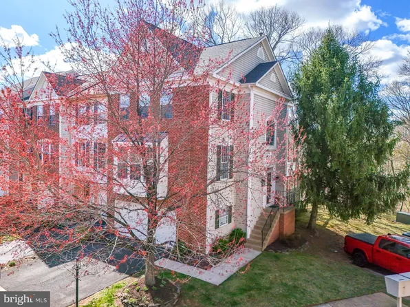 20705 Waterfall Branch Ter, Sterling, VA 20165