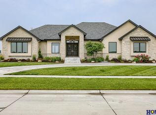 7411 SW 29th St, Lincoln, NE 68523