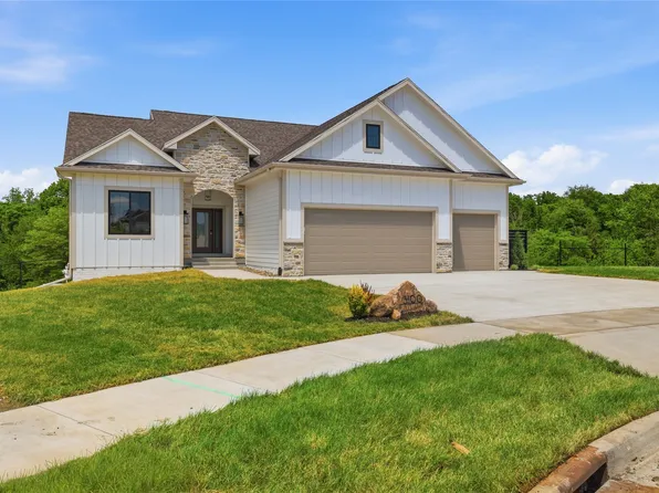 3100 SE Elkwood Ct, Ankeny, IA 50021