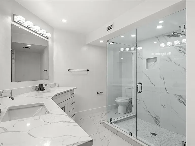 1200 Misty Pines Cir #C-101 — Photo 8