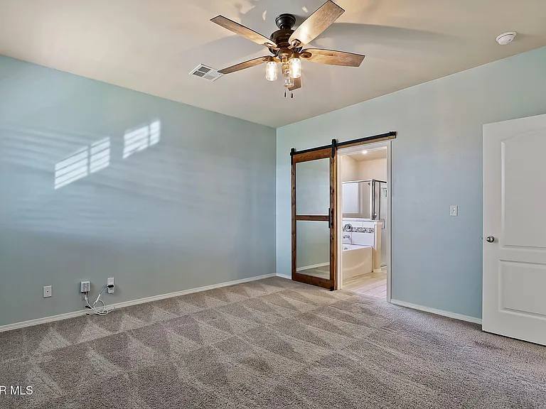 3921 Desert Dunes Dr — Photo 22