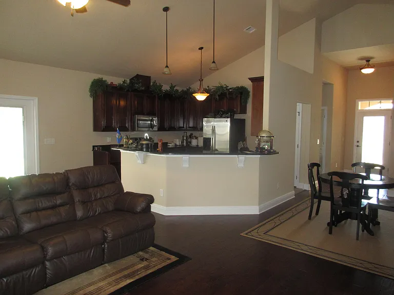 8954 Rachel Ct — Photo 7