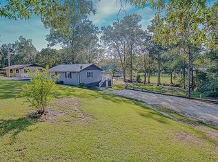 336 Lakeview Farm Rd, Cross Hill, SC 29332