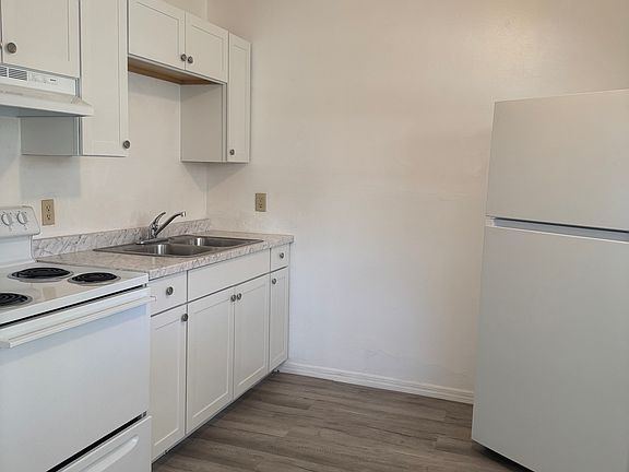 4th image of 1444 E 1st Ave #1444