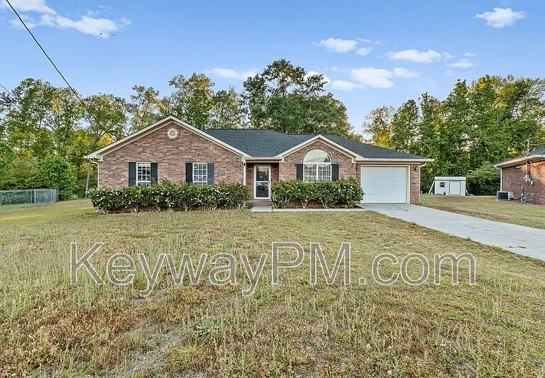 3013 Heron Ct — Photo 1