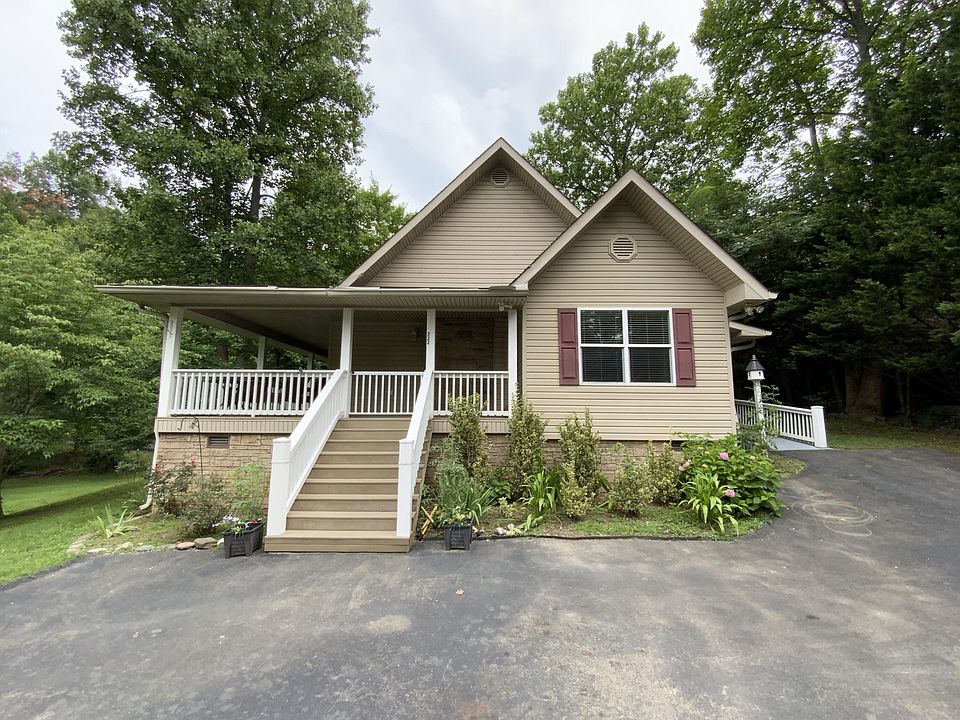 1st image of 222 Palmer Rd