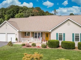 848 Copella Rd, Bath, PA 18014