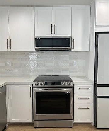 4th image of 4858 Estepona Way