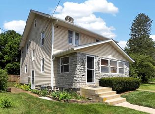 230 Robbins Dr, Newark, OH 43055