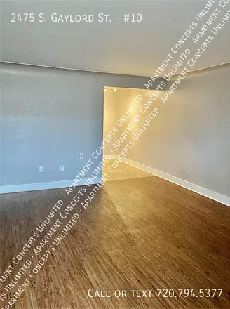 2475 S Gaylord St #10 — Photo 3