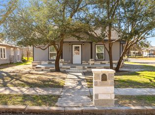 1701 1st St, Brownwood, TX 76801