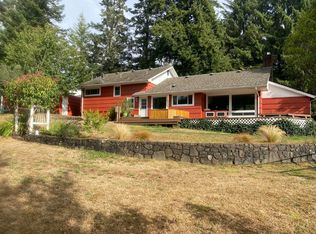 64332 Sun Valley Rd, North Bend, OR 97459