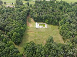 2190 W Memorial Hwy, Union Grove, NC 28689