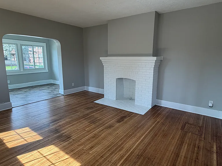 3827 Central Ave — Photo 12