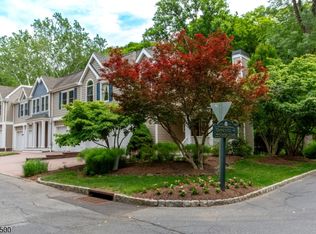 13 Rock Creek Woods, Lambertville City, NJ 08530