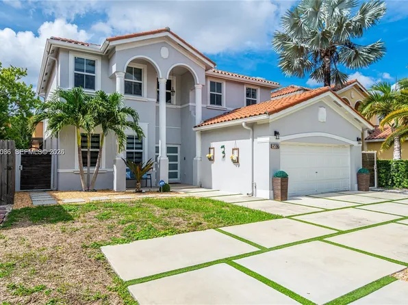 15877 SW 61st Way, Miami, FL 33193